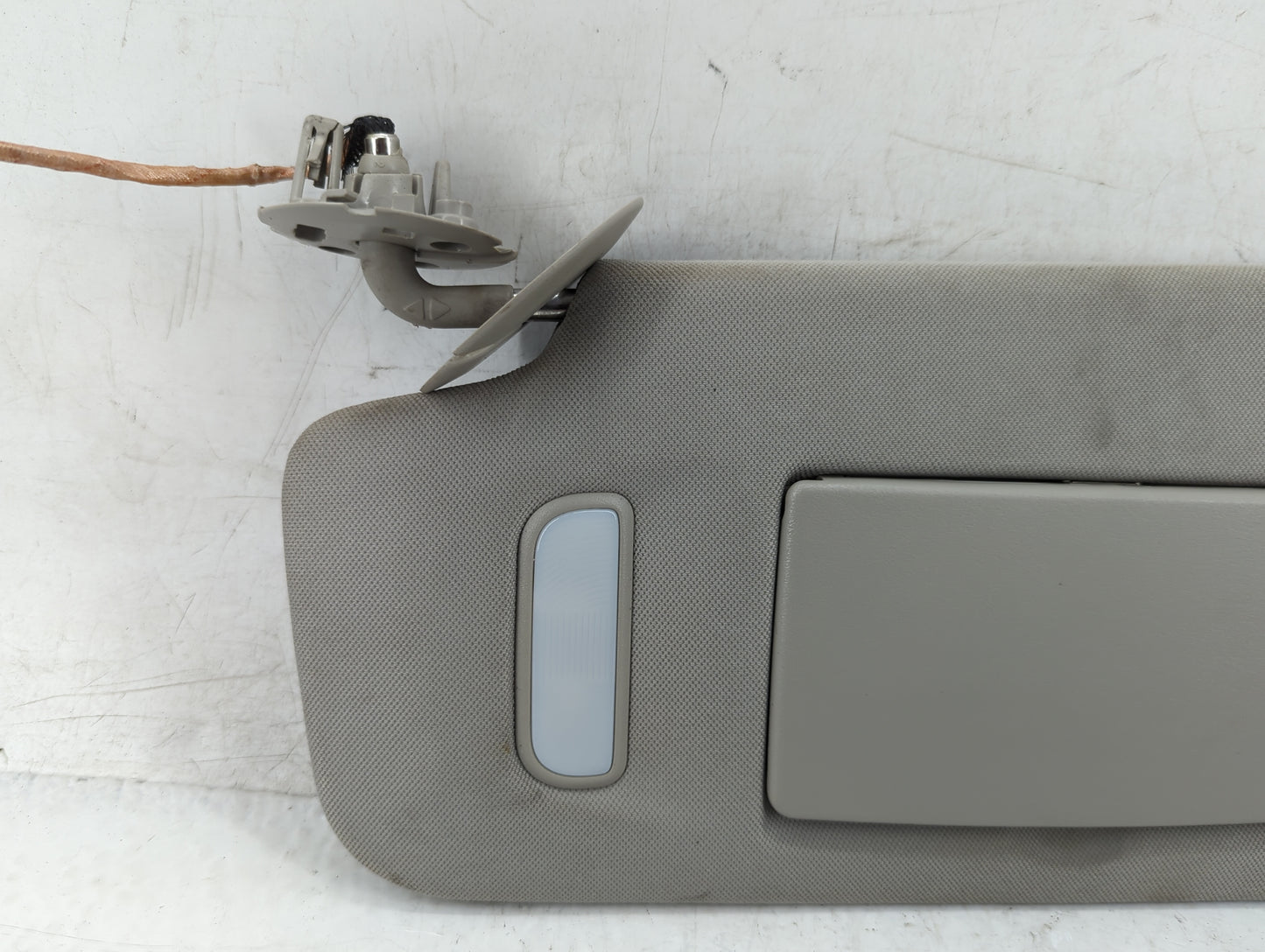 2017 Chevrolet Traverse Sun Visor Shade Replacement Driver Left Mirror Fits OEM Used Auto Parts - Oemusedautoparts1.com