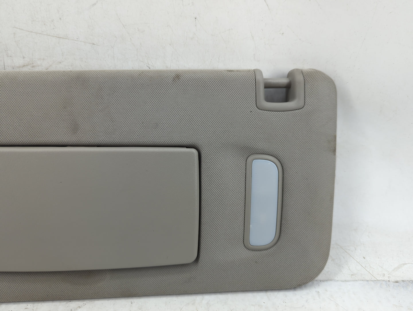 2017 Chevrolet Traverse Sun Visor Shade Replacement Driver Left Mirror Fits OEM Used Auto Parts - Oemusedautoparts1.com