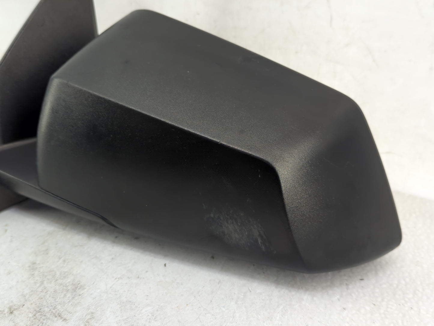 2015-2017 Chevrolet Traverse Driver Side View Mirror - Left Door Mirror OEM Used - Oemusedautoparts1.com