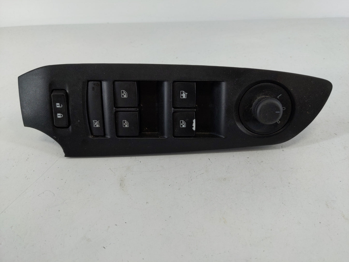 2017-2021 Chevrolet Trax Master Power Window Switch Replacement Driver Side Left P/N:42406141 Fits Fits 2017 2018 2019 2020 