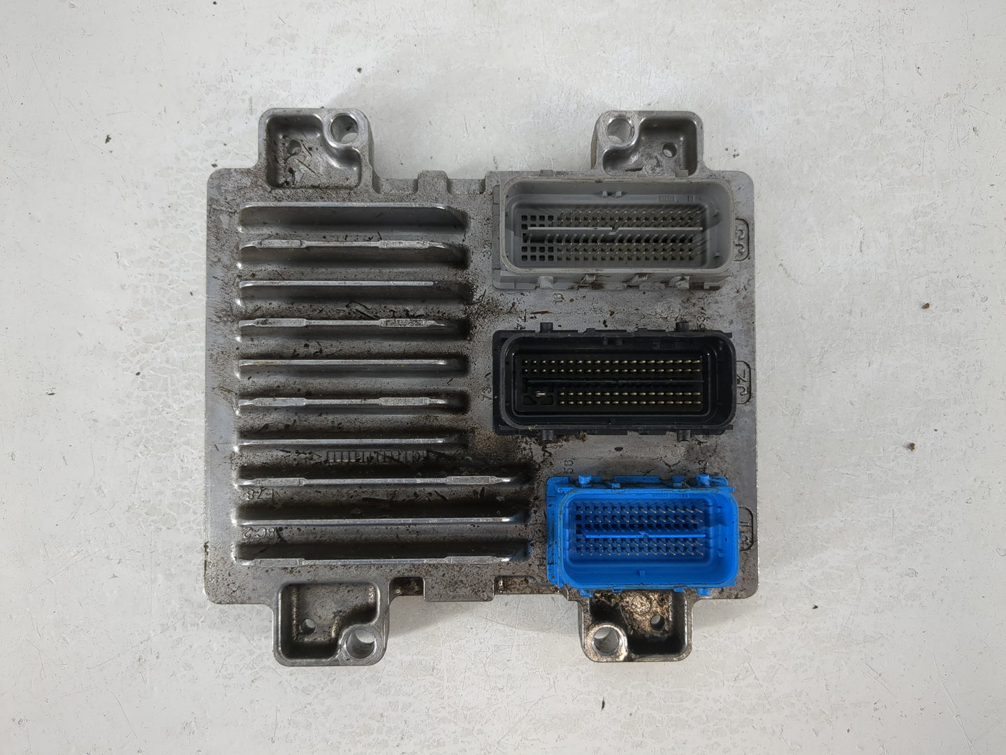 2017-2021 Chevrolet Trax PCM Engine Control Computer ECU ECM PCU OEM P/N:12679097 Fits Fits 2017 2018 2019 2020 2021 OEM Use