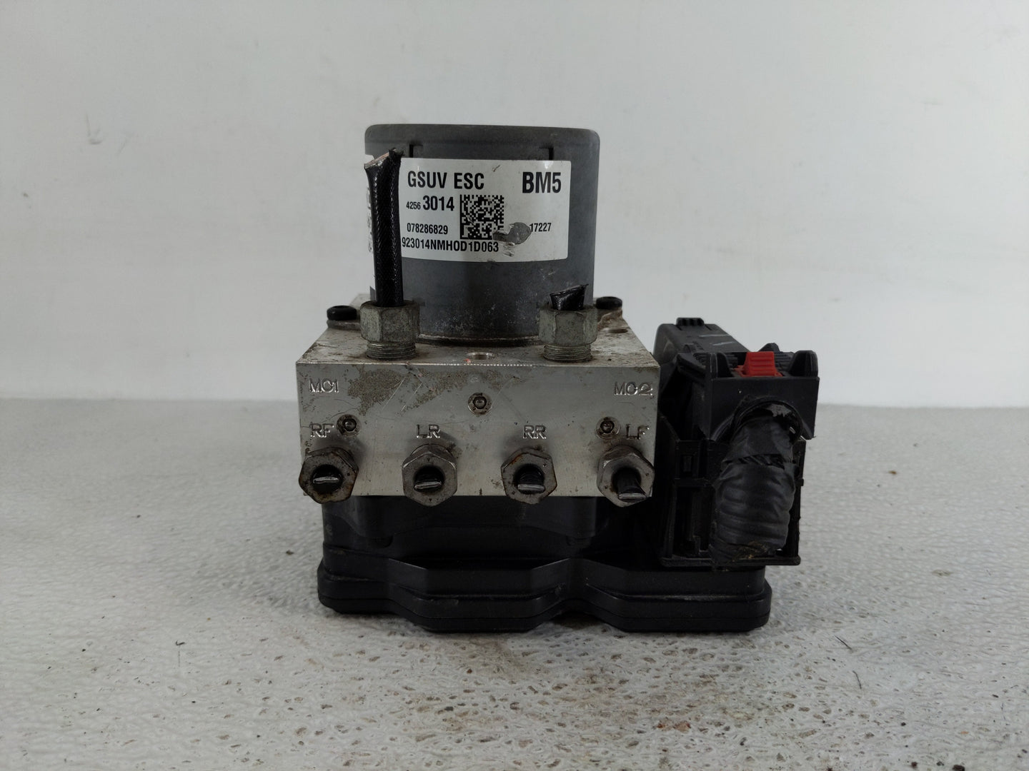 2017-2021 Chevrolet Trax ABS Pump Control Module Replacement P/N:42563014 Fits Fits 2017 2018 2019 2020 2021 OEM Used Auto P