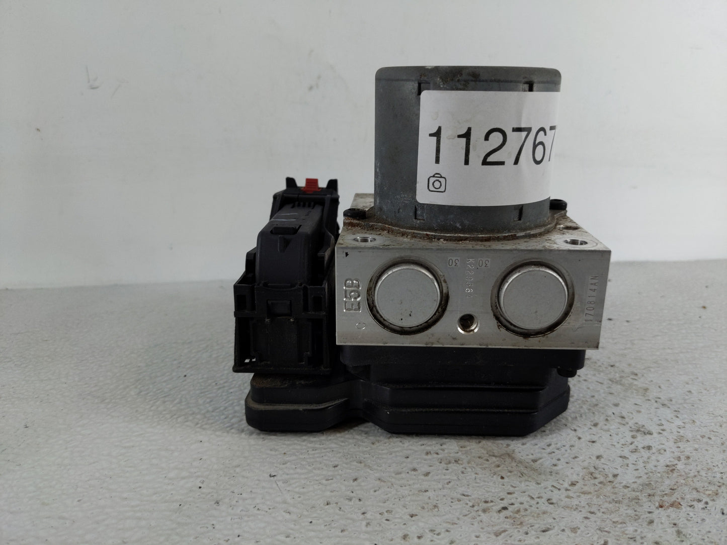 2017-2021 Chevrolet Trax ABS Pump Control Module Replacement P/N:42563014 Fits Fits 2017 2018 2019 2020 2021 OEM Used Auto P