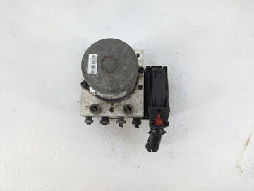 2017-2021 Chevrolet Trax ABS Pump Control Module Replacement P/N:42643519 Fits Fits 2017 2018 2019 2020 2021 OEM Used Auto Parts