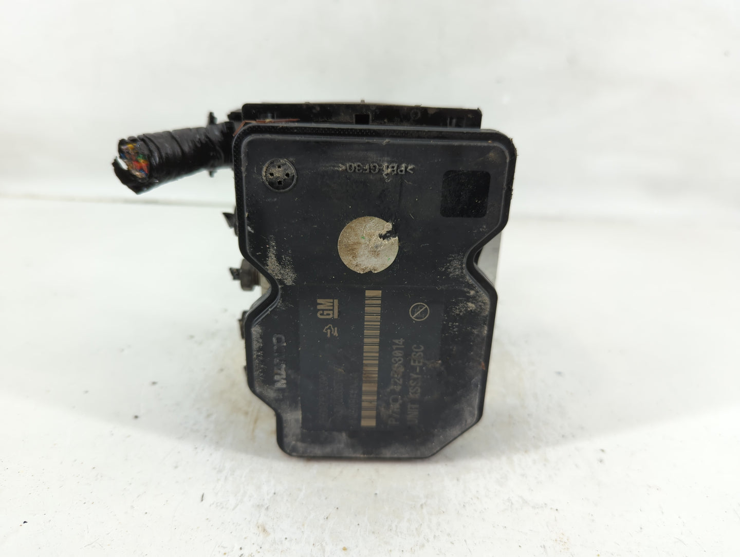 2017-2021 Chevrolet Trax ABS Pump Control Module Replacement P/N:42643519 Fits Fits 2017 2018 2019 2020 2021 OEM Used Auto P
