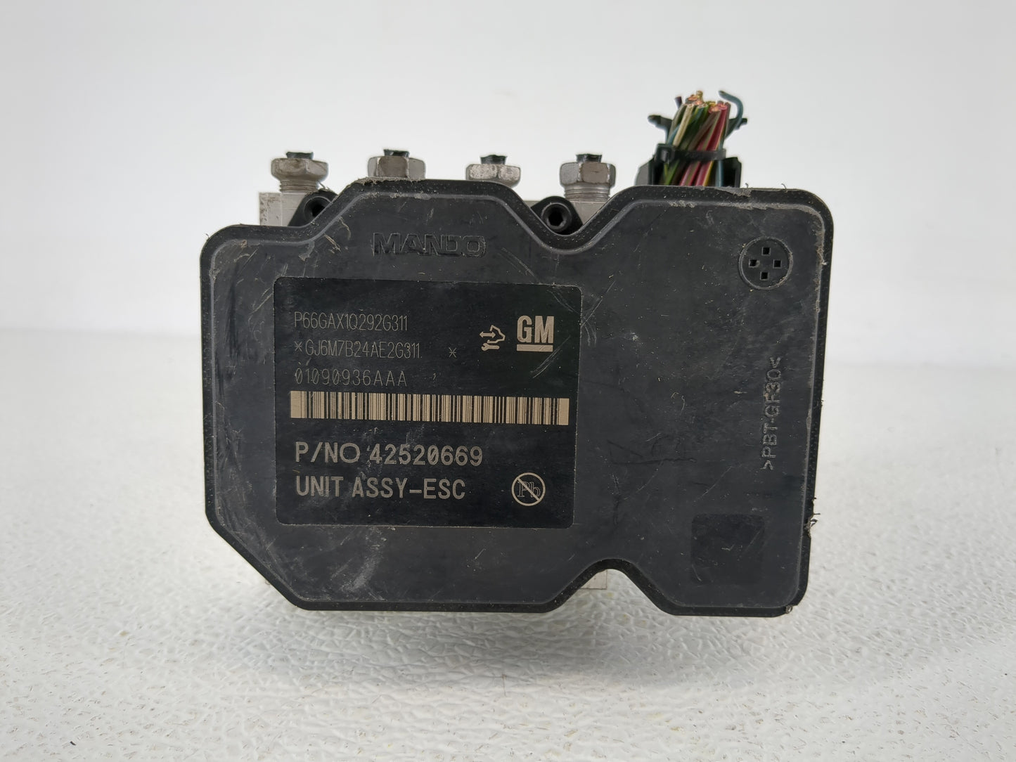 2017-2021 Chevrolet Trax ABS Pump Control Module Replacement P/N:42520669 Fits Fits 2017 2018 2019 2020 2021 OEM Used Auto P