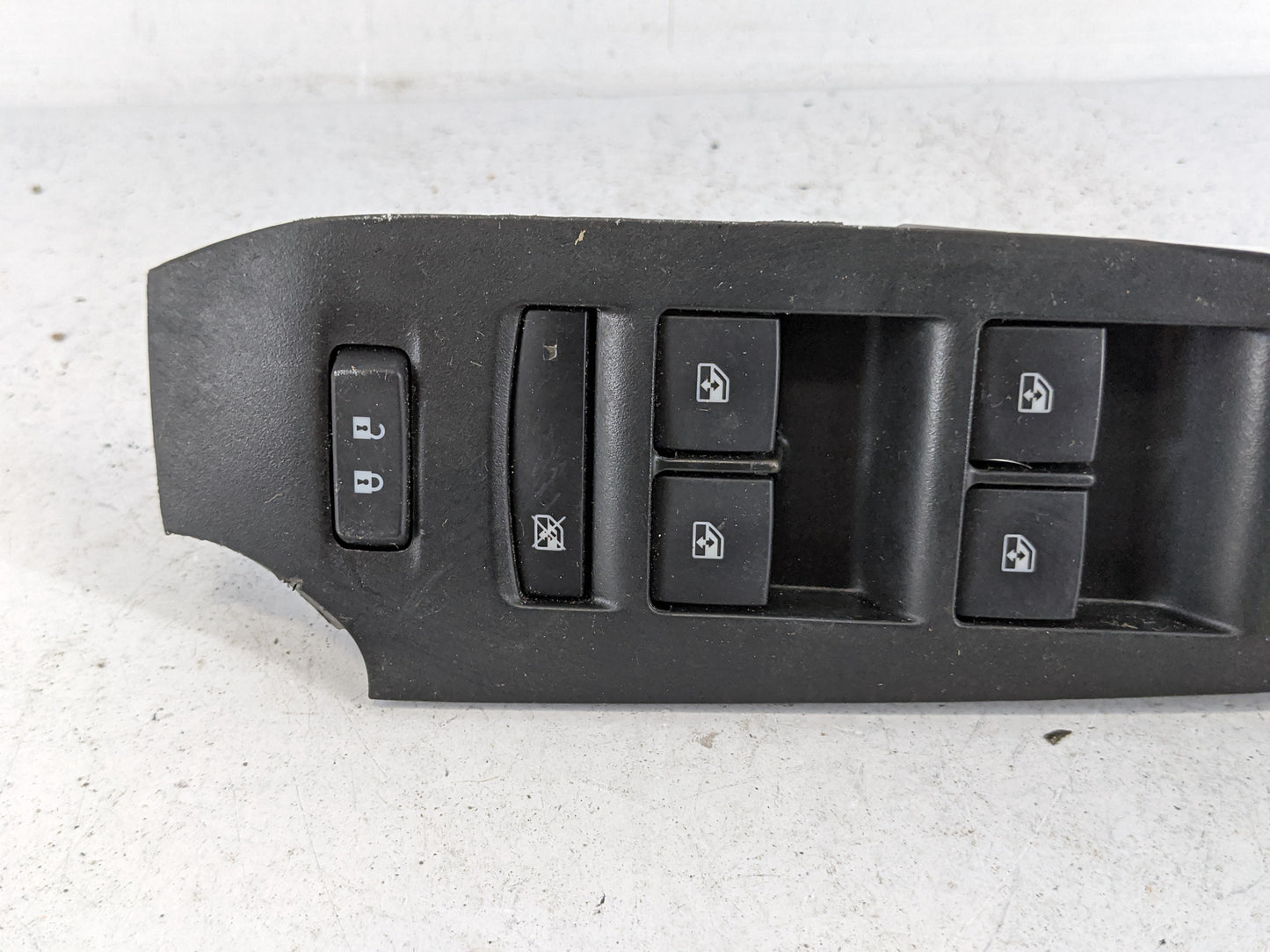 2017-2021 Chevrolet Trax Master Power Window Switch Replacement Driver Side Left P/N:22915128 Fits Fits 2017 2018 2019 2020 