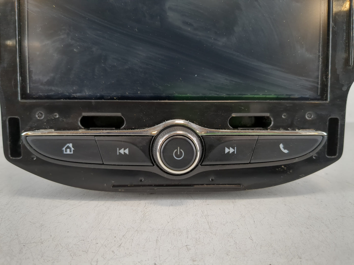 2017 Chevrolet Trax Radio AM FM Cd Player Receiver Replacement P/N:42518015 Fits OEM Used Auto Parts - Oemusedautoparts1.com