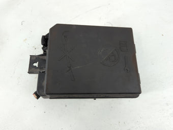 compare product 2017 Chevrolet Trax Fusebox Fuse Box Panel Relay Module P/N:42397194 Fits OEM Used Auto Parts