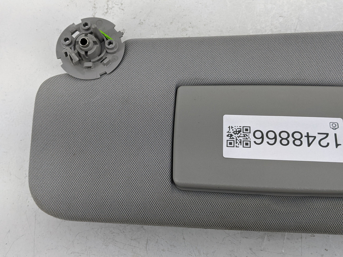 2017-2021 Chevrolet Trax Sun Visor Shade Replacement Driver Left Mirror Fits Fits 2017 2018 2019 2020 2021 OEM Used Auto Par