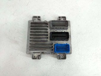 compare product 2017-2021 Chevrolet Trax PCM Engine Control Computer ECU ECM PCU OEM P/N:12695102 Fits Fits 2017 2018 2019 2020 2021 OEM Used Auto Parts