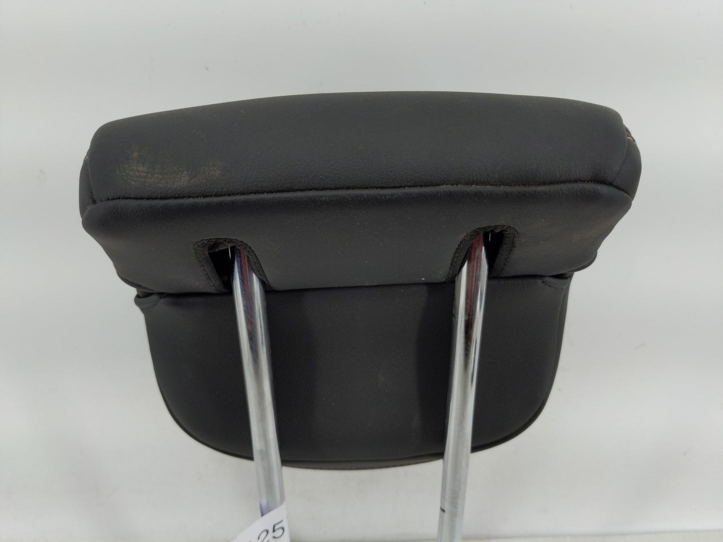 2017 Chevrolet Trax Headrest Head Rest Front Driver Passenger Seat Fits OEM Used Auto Parts - Oemusedautoparts1.com