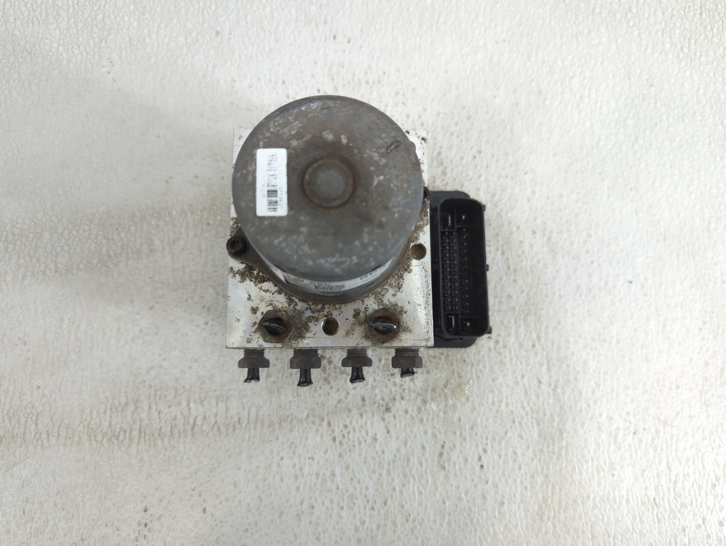 2017-2021 Chevrolet Trax ABS Pump Control Module Replacement P/N:42520669 Fits Fits 2017 2018 2019 2020 2021 OEM Used Auto P