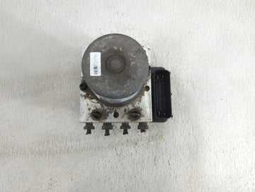 2017-2021 Chevrolet Trax ABS Pump Control Module Replacement P/N:42520669 Fits Fits 2017 2018 2019 2020 2021 OEM Used Auto Parts