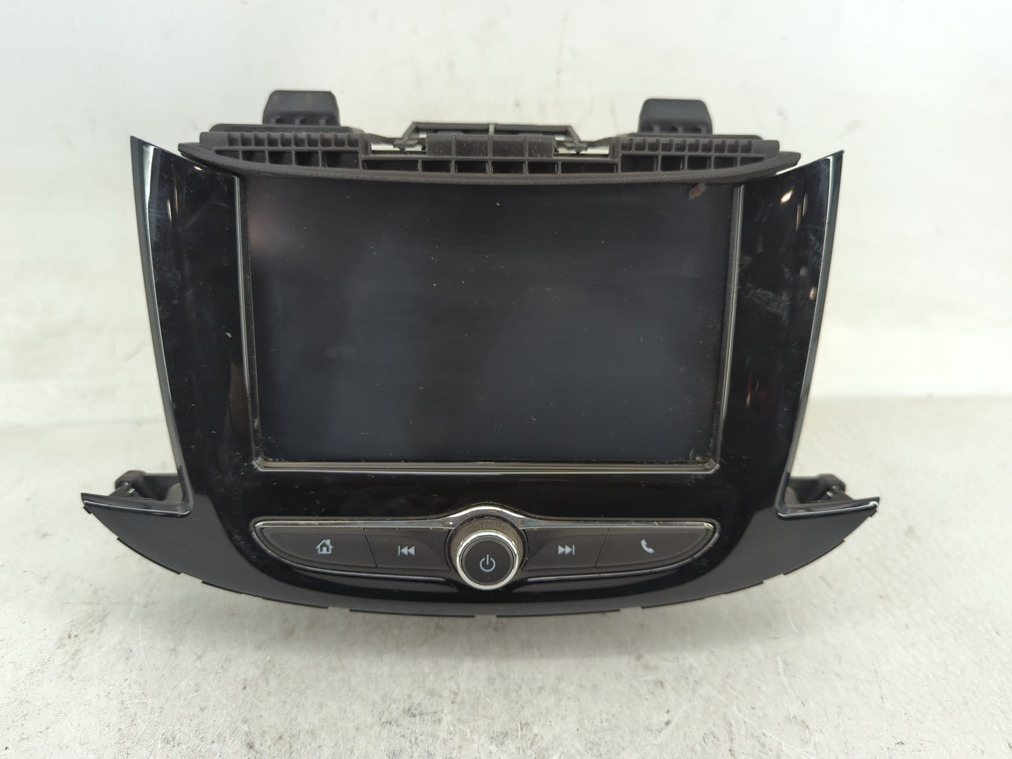 2017 Chevrolet Trax Radio AM FM Cd Player Receiver Replacement P/N:42532827 Fits OEM Used Auto Parts - Oemusedautoparts1.com