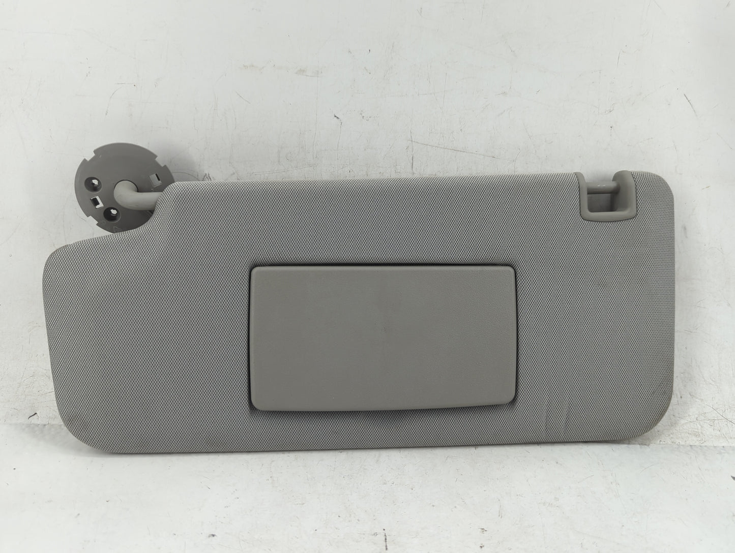 2017-2021 Chevrolet Trax Sun Visor Shade Replacement Driver Left Mirror Fits Fits 2017 2018 2019 2020 2021 OEM Used Auto Par