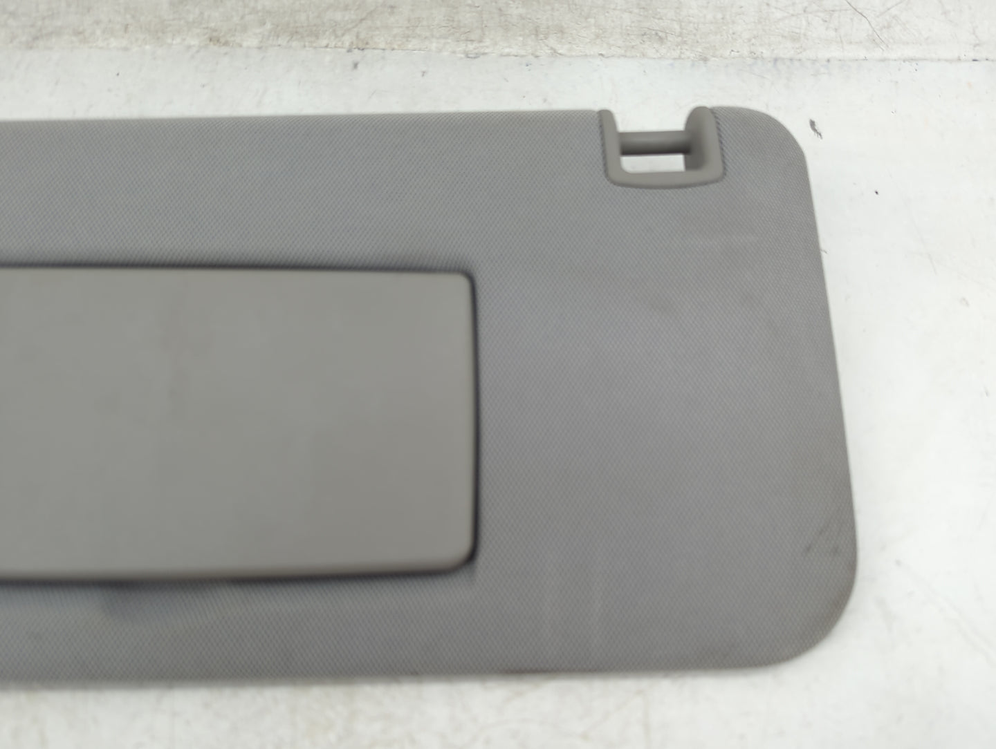 2017-2021 Chevrolet Trax Sun Visor Shade Replacement Driver Left Mirror Fits Fits 2017 2018 2019 2020 2021 OEM Used Auto Par
