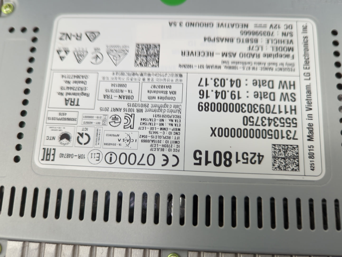 2017 Chevrolet Trax Radio AM FM Cd Player Receiver Replacement P/N:42518015 Fits OEM Used Auto Parts - Oemusedautoparts1.com