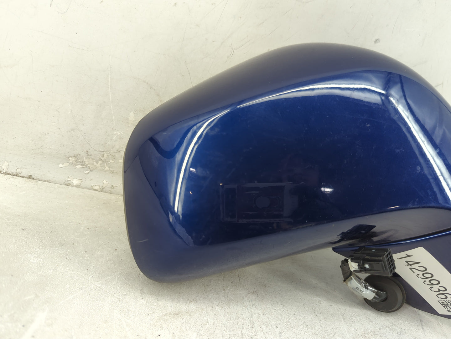 2017-2020 Chevrolet Trax Passenger Side View Mirror - Right Door Mirror OEM Used - Oemusedautoparts1.com
