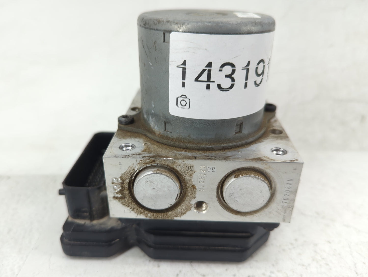 2017-2021 Chevrolet Trax ABS Pump Control Module Replacement P/N:42520669 Fits Fits 2017 2018 2019 2020 2021 OEM Used Auto P