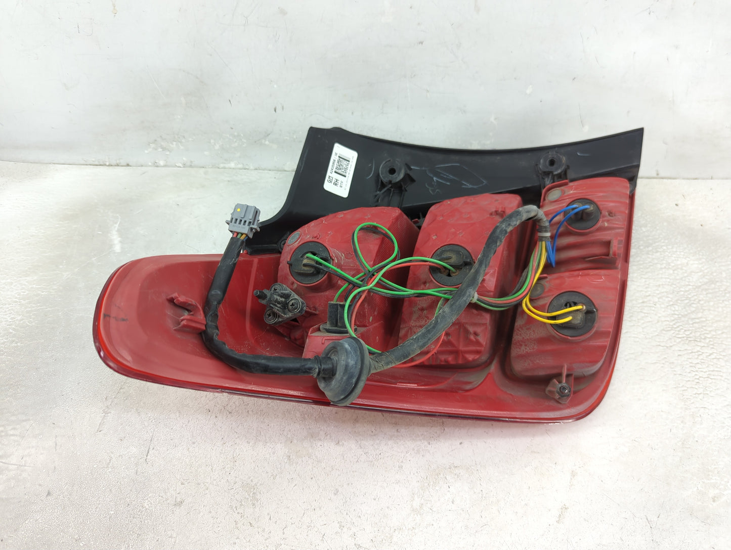 2013-2021 Chevrolet Trax Tail Light Assembly Passenger Right OEM P/N:42435956 Fits OEM Used Auto Parts - Oemusedautoparts1.c