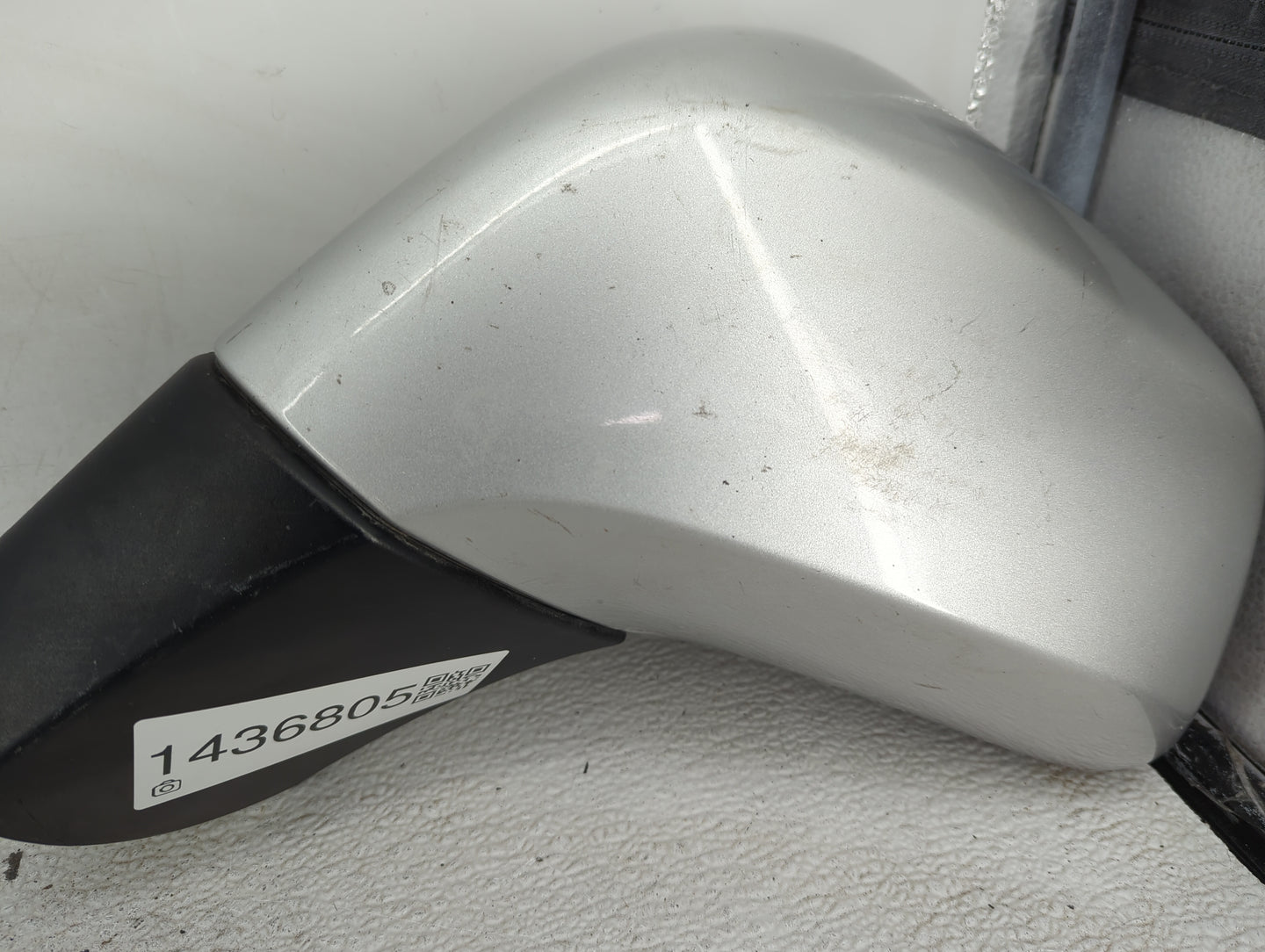 2017-2020 Chevrolet Trax Driver Side View Mirror - Left Door Mirror OEM Used - Oemusedautoparts1.com