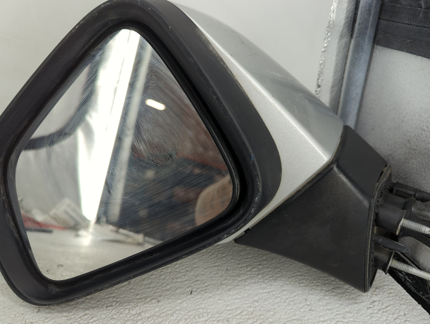 2017-2020 Chevrolet Trax Driver Side View Mirror - Left Door Mirror OEM Used - Oemusedautoparts1.com