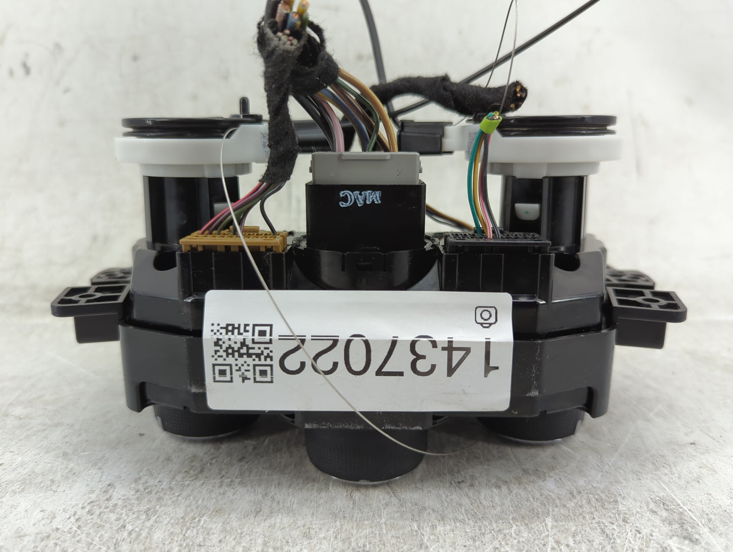 2017-2021 Chevrolet Trax Climate Control Module Temperature AC/Heater Replacement P/N:42521436 Fits Fits 2017 2018 2019 2020