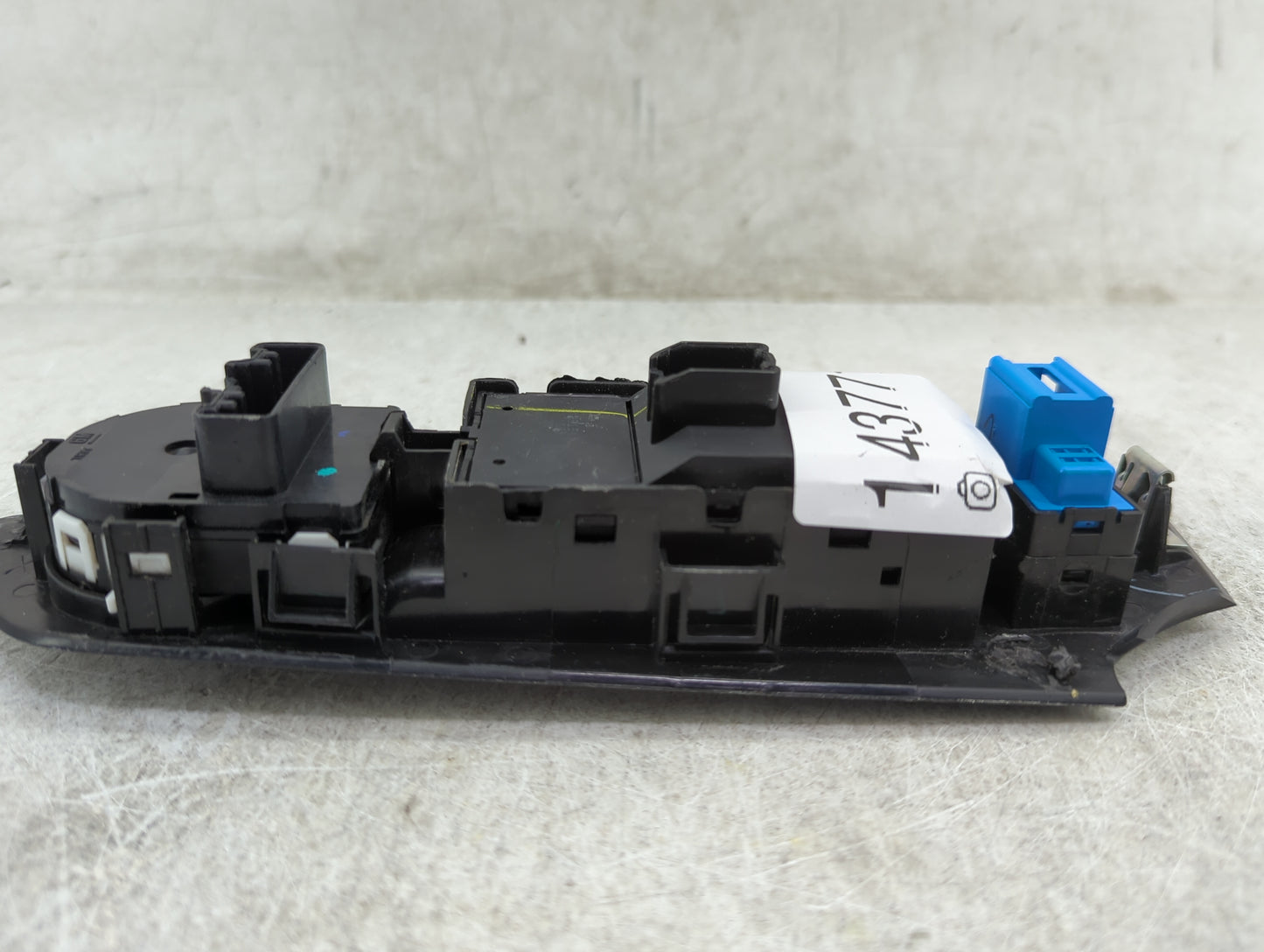 2017-2021 Chevrolet Trax Master Power Window Switch Replacement Driver Side Left Fits Fits 2017 2018 2019 2020 2021 OEM Used