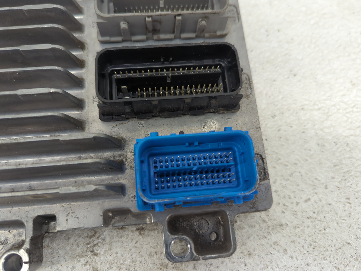 2017-2021 Chevrolet Trax PCM Engine Control Computer ECU ECM PCU OEM P/N:12679097 12668986 Fits Fits 2017 2018 2019 2020 202