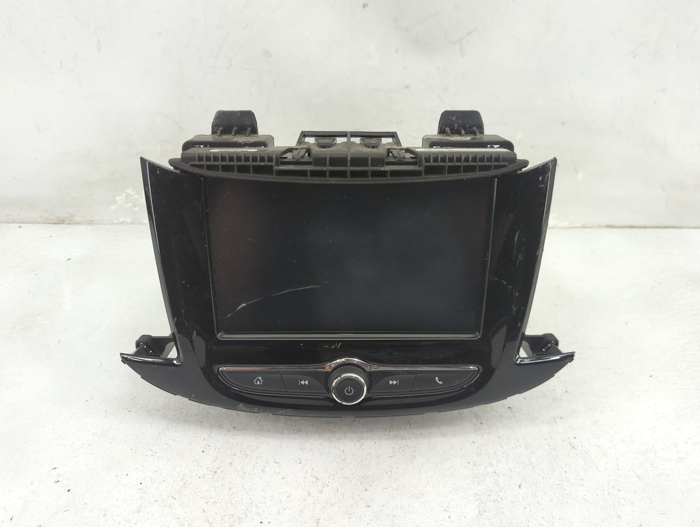 2017 Chevrolet Trax Radio AM FM Cd Player Receiver Replacement P/N:42532827 42518015, 73105000, 55534375 Fits OEM Used Auto 