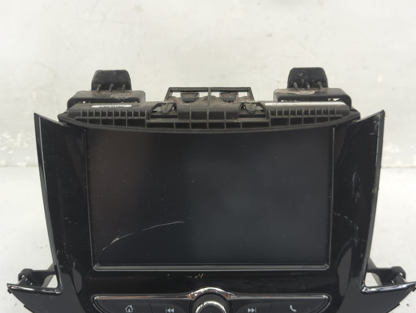 2017 Chevrolet Trax Radio AM FM Cd Player Receiver Replacement P/N:42532827 42518015, 73105000, 55534375 Fits OEM Used Auto 