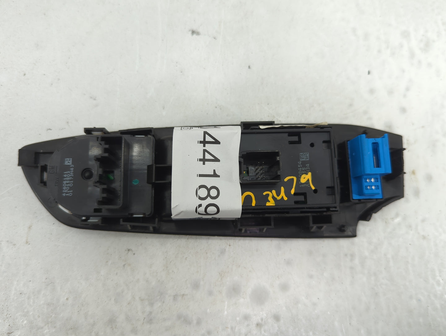 2017-2021 Chevrolet Trax Master Power Window Switch Replacement Driver Side Left P/N:22906454 42406141 Fits OEM Used Auto Pa