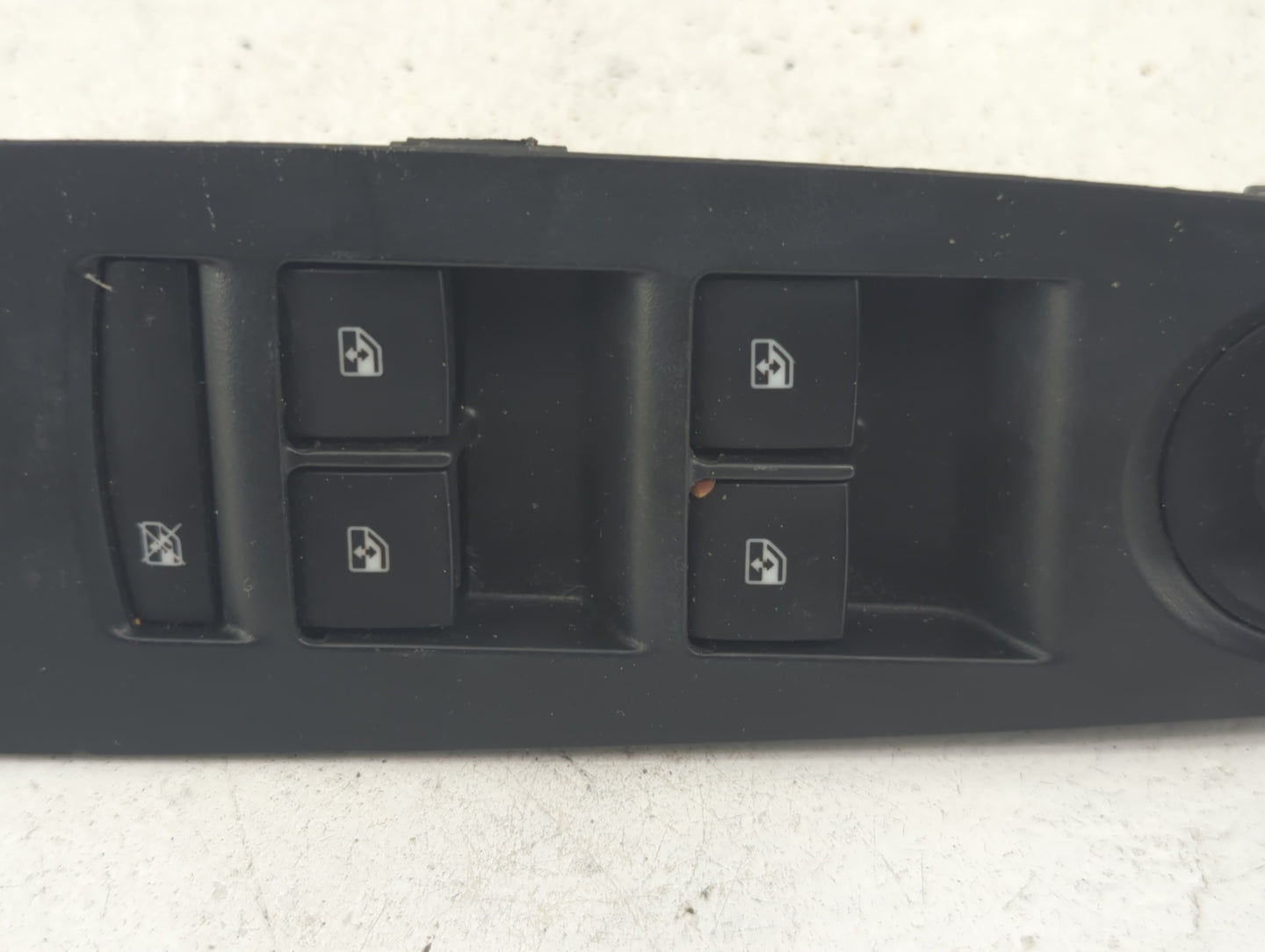 2017-2021 Chevrolet Trax Master Power Window Switch Replacement Driver Side Left P/N:22915128 371058 Fits OEM Used Auto Part