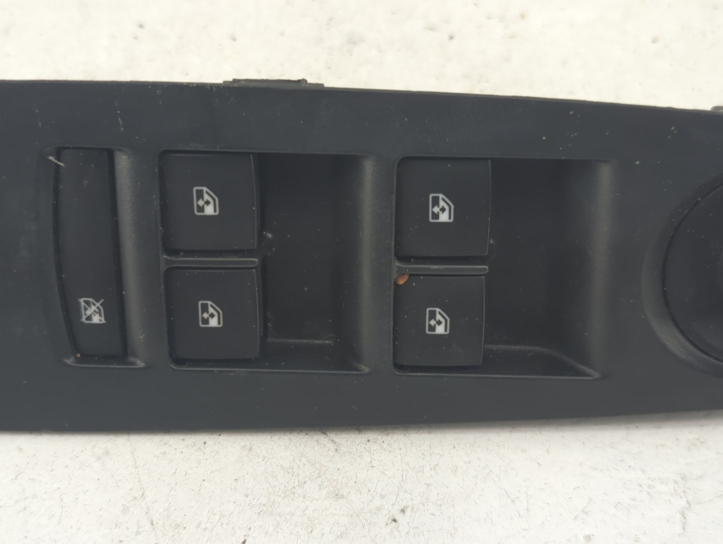 2017-2021 Chevrolet Trax Master Power Window Switch Replacement Driver Side Left P/N:22915128 371058 Fits OEM Used Auto Part