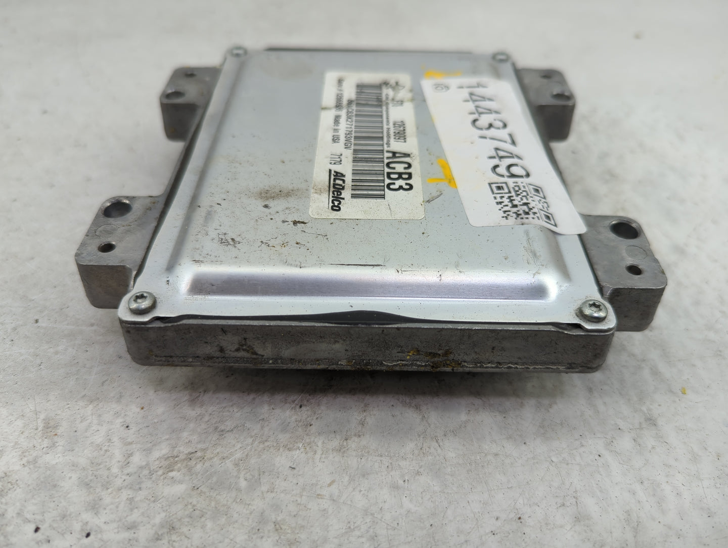 2017-2021 Chevrolet Trax PCM Engine Control Computer ECU ECM PCU OEM P/N:12679097 12668986 Fits Fits 2017 2018 2019 2020 202