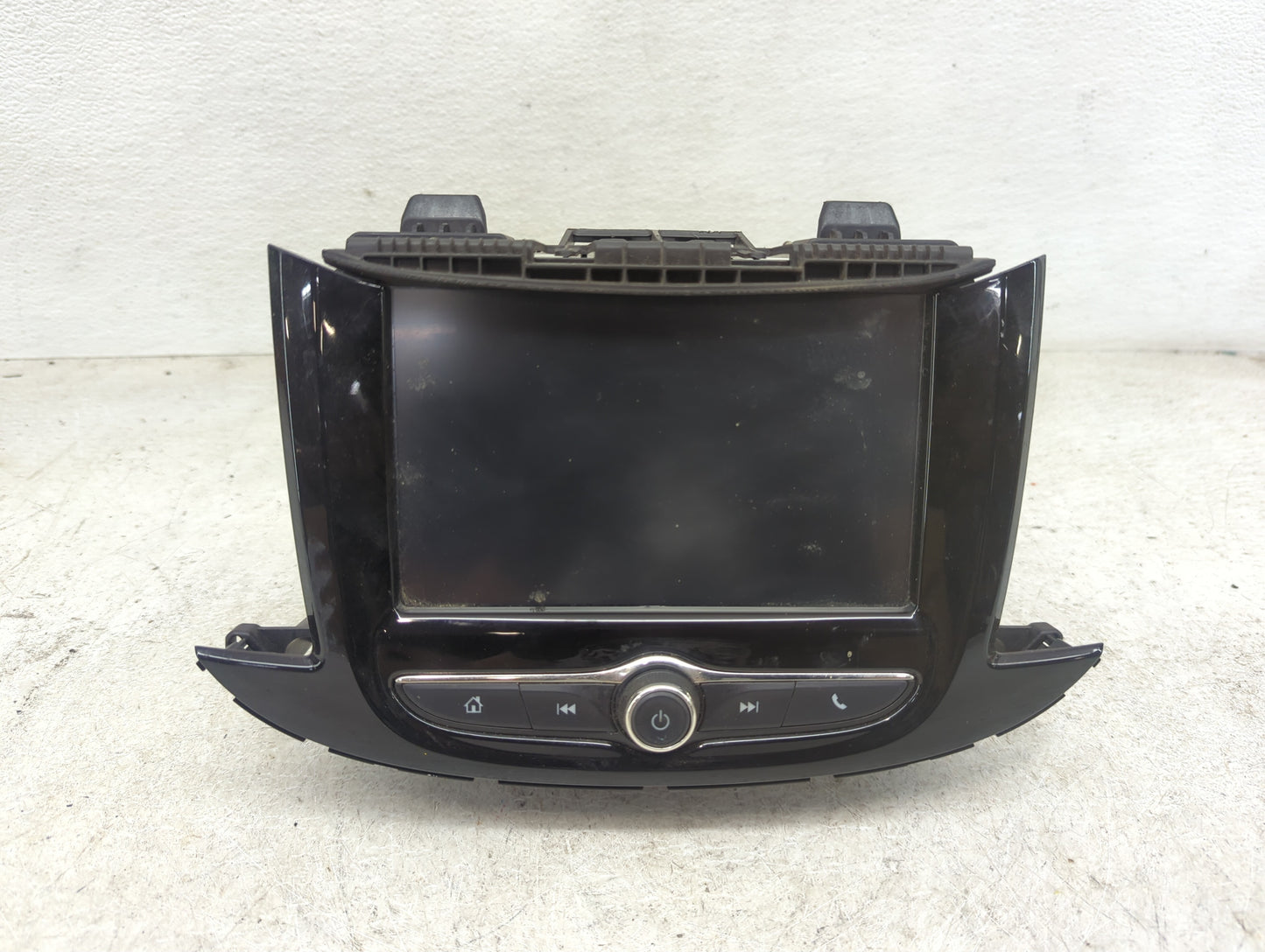 2017-2020 Chevrolet Trax Radio AM FM Cd Player Receiver Replacement P/N:42518017 555343750 Fits Fits 2017 2018 2019 2020 OEM