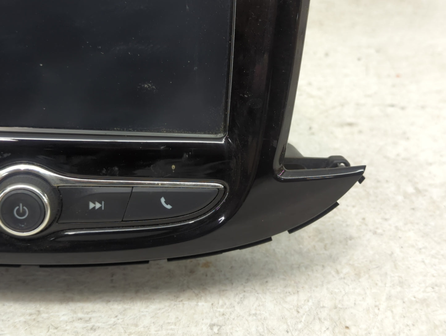 2017-2020 Chevrolet Trax Radio AM FM Cd Player Receiver Replacement P/N:42518017 555343750 Fits Fits 2017 2018 2019 2020 OEM