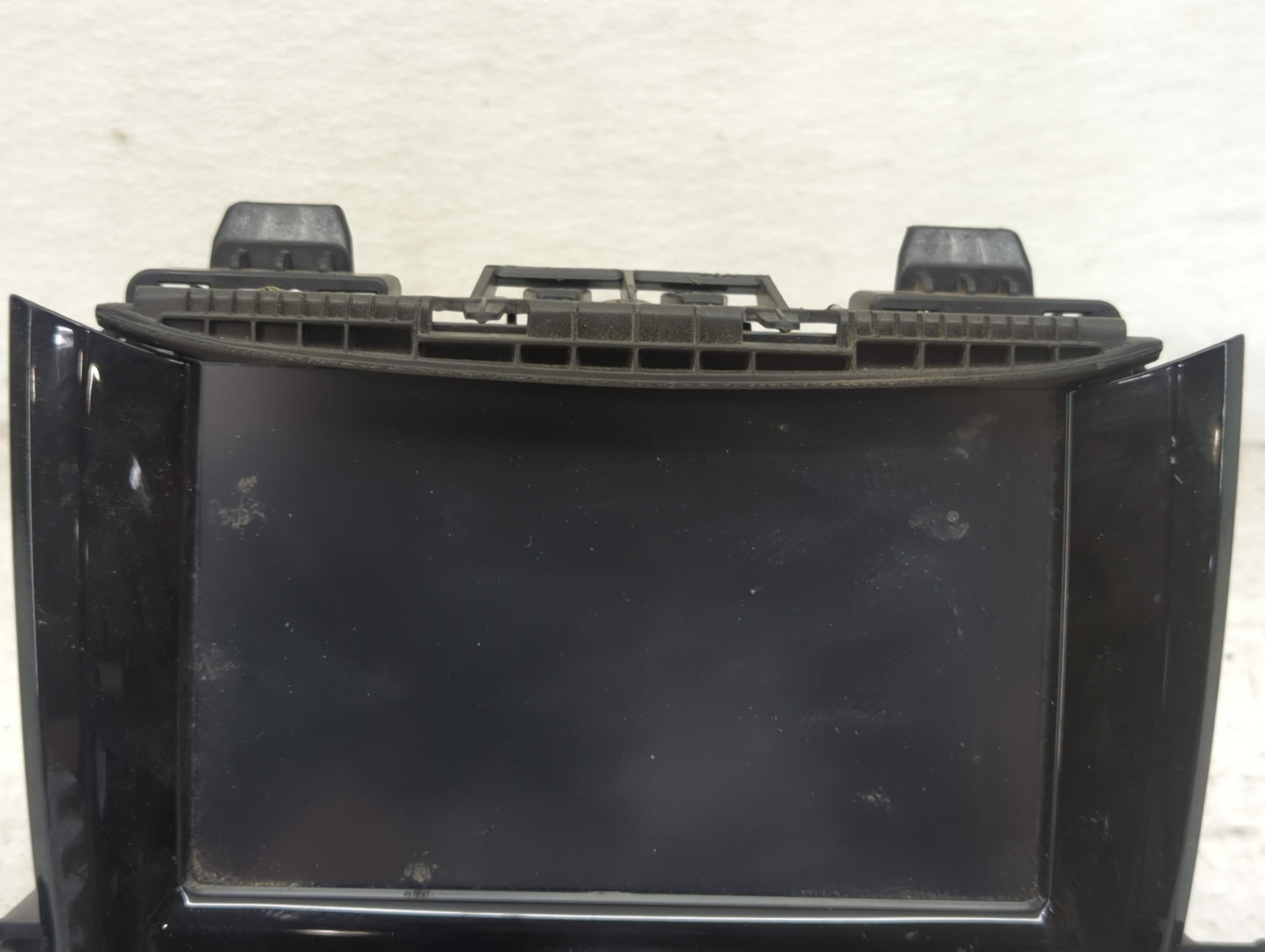 2017-2020 Chevrolet Trax Radio AM FM Cd Player Receiver Replacement P/N:42518017 555343750 Fits Fits 2017 2018 2019 2020 OEM