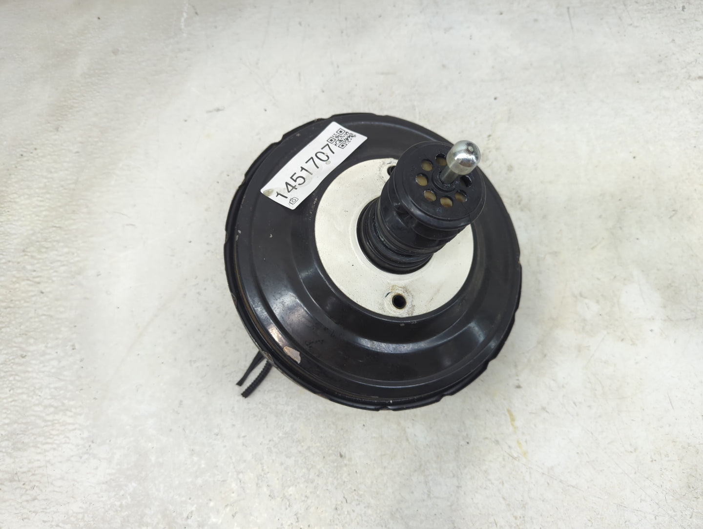 2013-2021 Chevrolet Trax Power Brake Booster Oem - Oemusedautoparts1.com