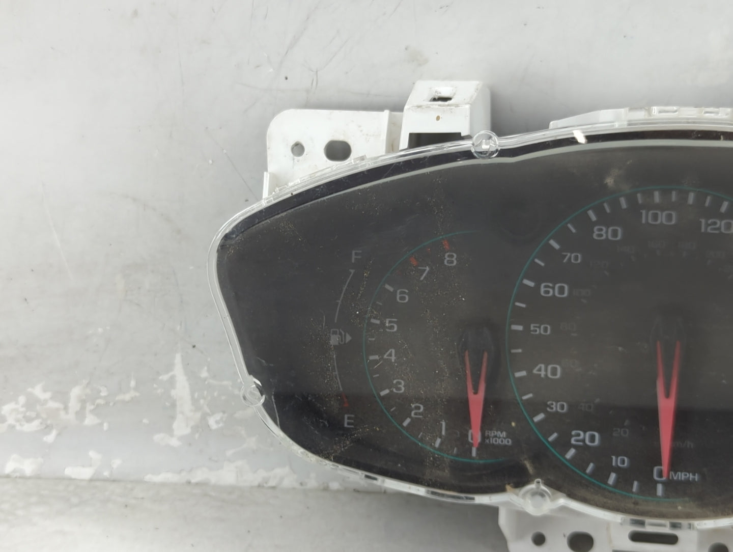 2017 Chevrolet Trax Instrument Cluster Speedometer Gauges P/N:42574330 688437714, C117057KDA070211 Miles: Fits OEM Used Auto