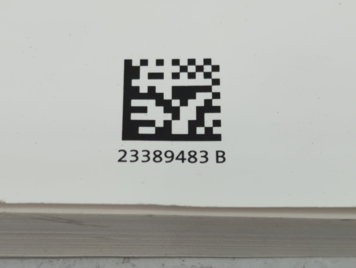 2017 Chevrolet Trax Owners Manual Book Guide P/N:23389483 OEM Used Auto Parts - Oemusedautoparts1.com