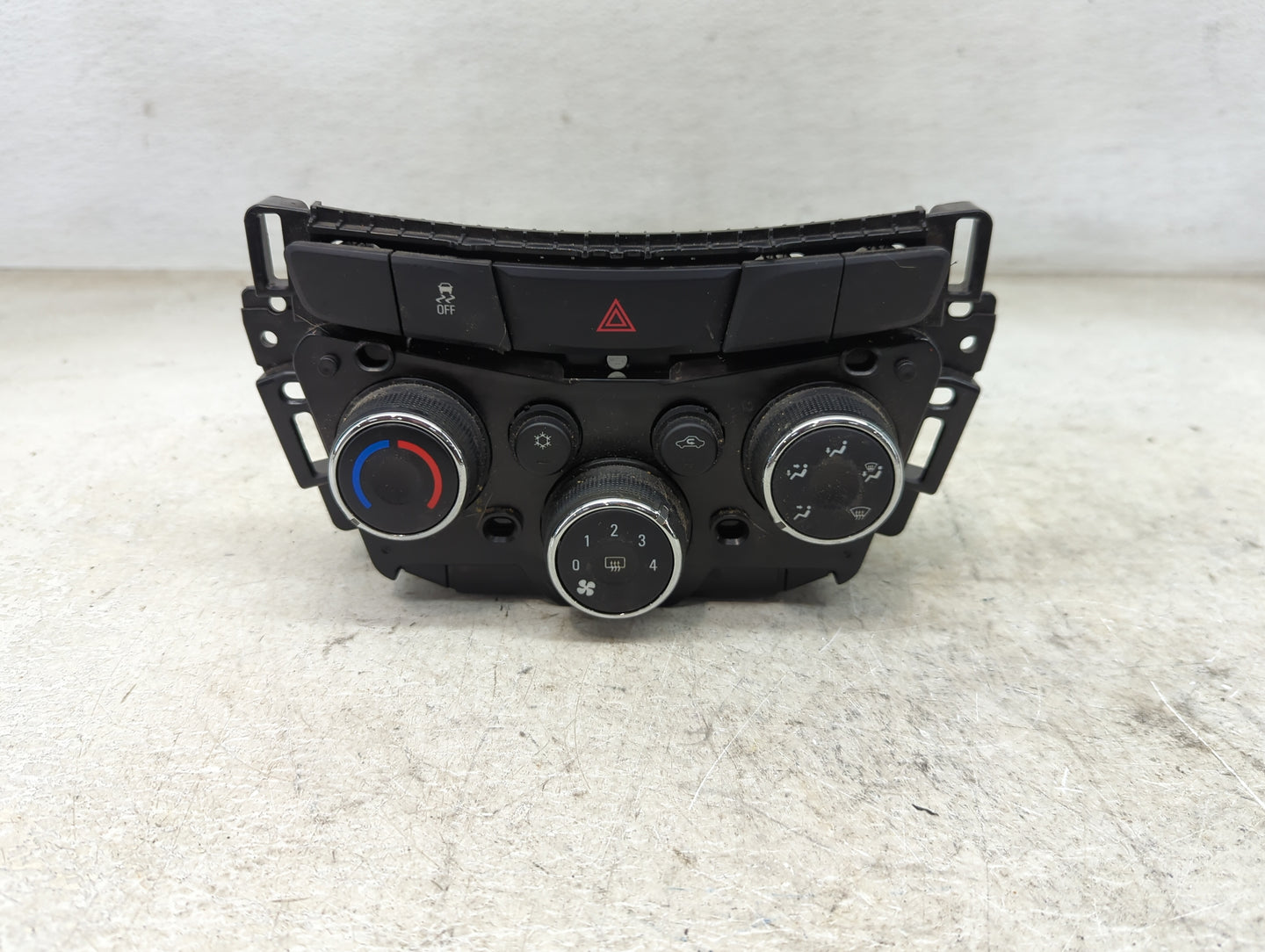 2017-2021 Chevrolet Trax Climate Control Module Temperature AC/Heater Replacement P/N:42521436 3239800000000X Fits OEM Used 