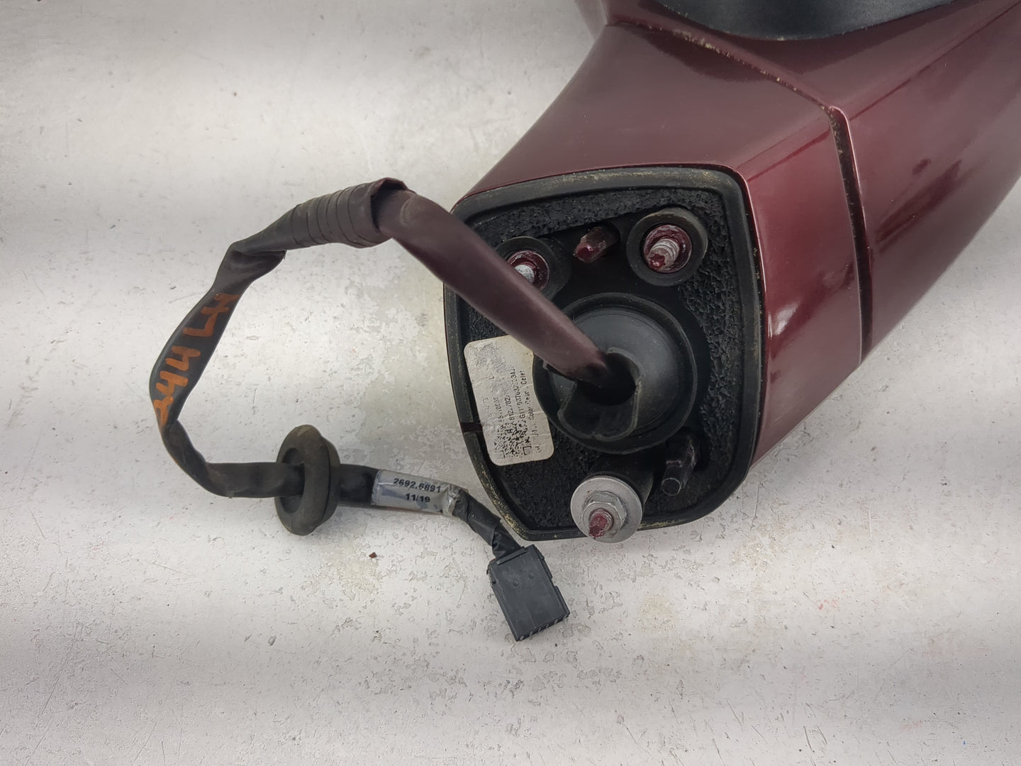 2017-2020 Chevrolet Trax Driver Side View Mirror - Left Door Mirror OEM Used - Oemusedautoparts1.com