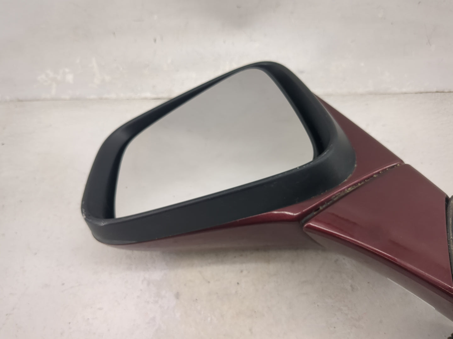 2017-2020 Chevrolet Trax Driver Side View Mirror - Left Door Mirror OEM Used - Oemusedautoparts1.com