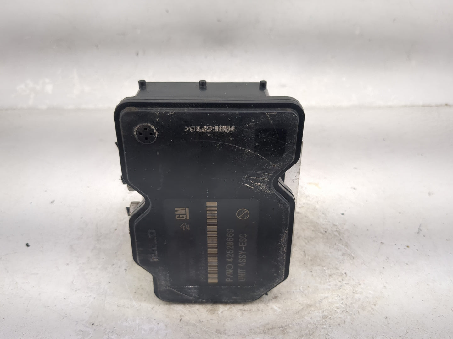 2017-2021 Chevrolet Trax ABS Pump Control Module Replacement P/N:42520669 078286829 Fits Fits 2017 2018 2019 2020 2021 OEM U