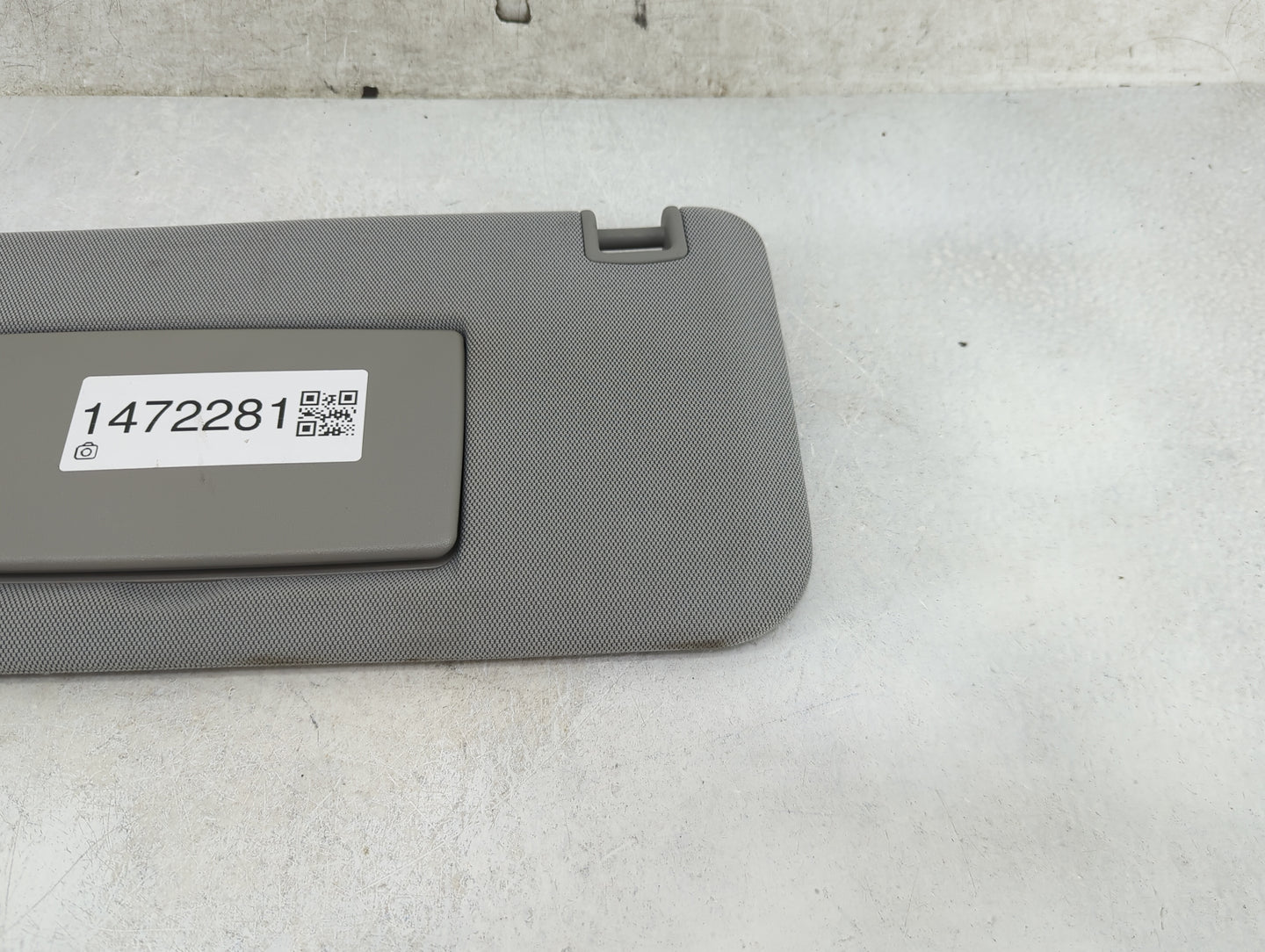 2017-2021 Chevrolet Trax Sun Visor Shade Replacement Driver Left Mirror Fits Fits 2017 2018 2019 2020 2021 OEM Used Auto Par