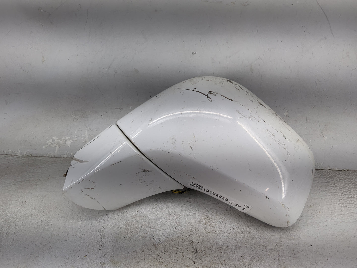 2017-2020 Chevrolet Trax Driver Side View Mirror - Left Door Mirror OEM Used - Oemusedautoparts1.com