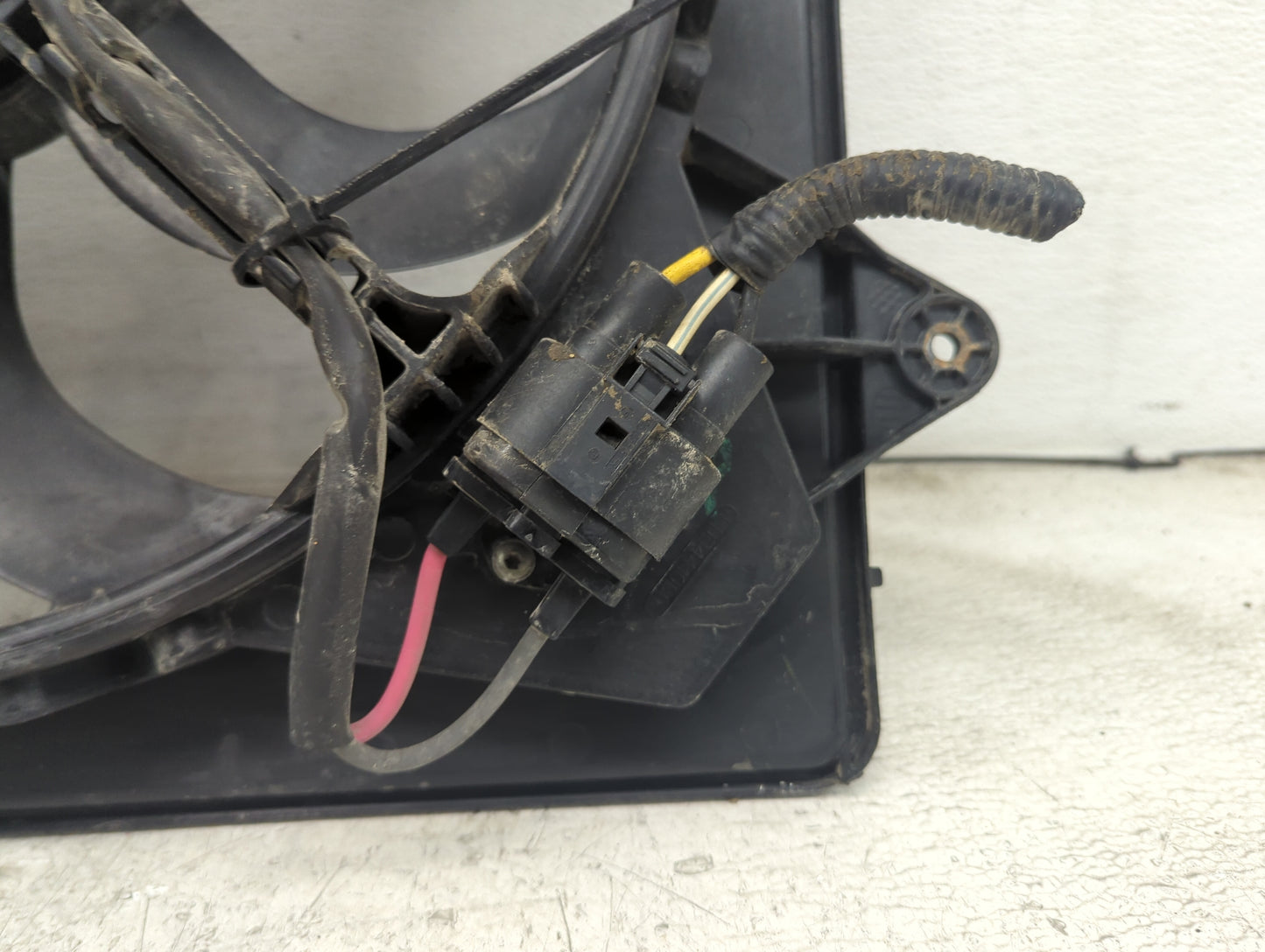 2017 Chevrolet Trax Electric Radiator Cooling Fan Motor Assembly Fits OEM Used Auto Parts - Oemusedautoparts1.com