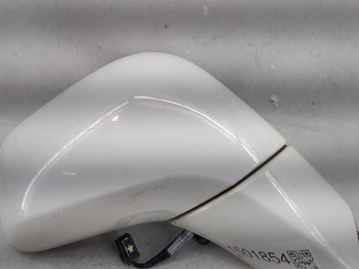 2017-2020 Chevrolet Trax Passenger Side View Mirror - Right Door Mirror OEM Used - Oemusedautoparts1.com